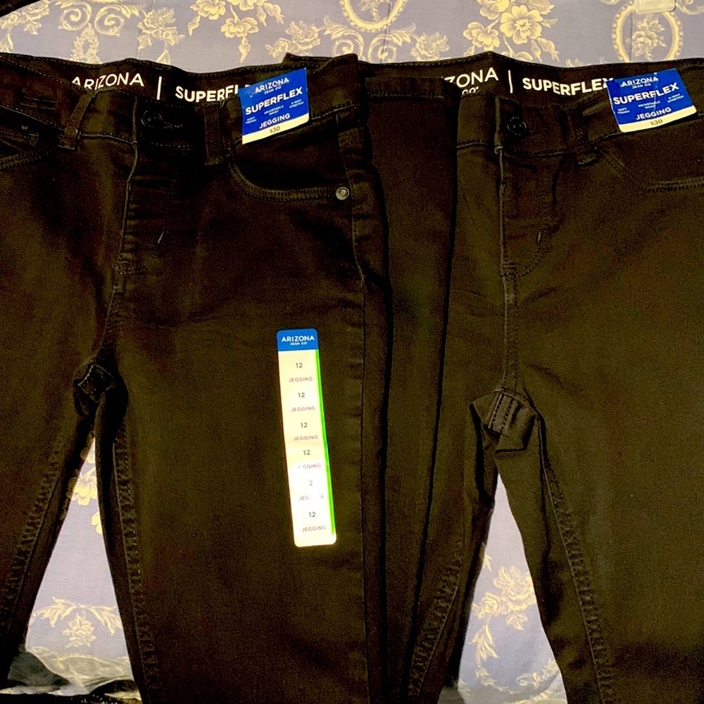Girls Size 12 NWT super flex jeggings with adjustable waist